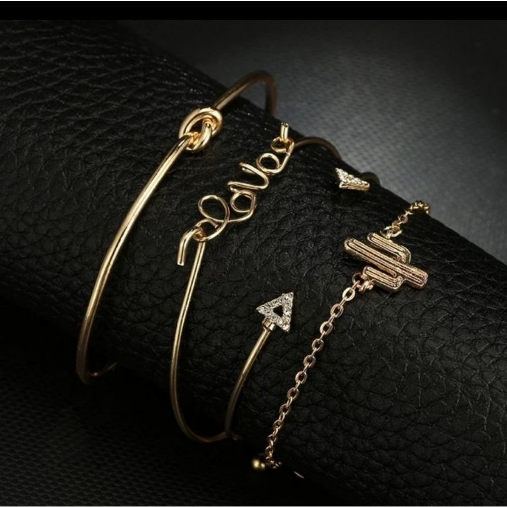 Trendy Geometric Bangle Set - Picture 4 of 6